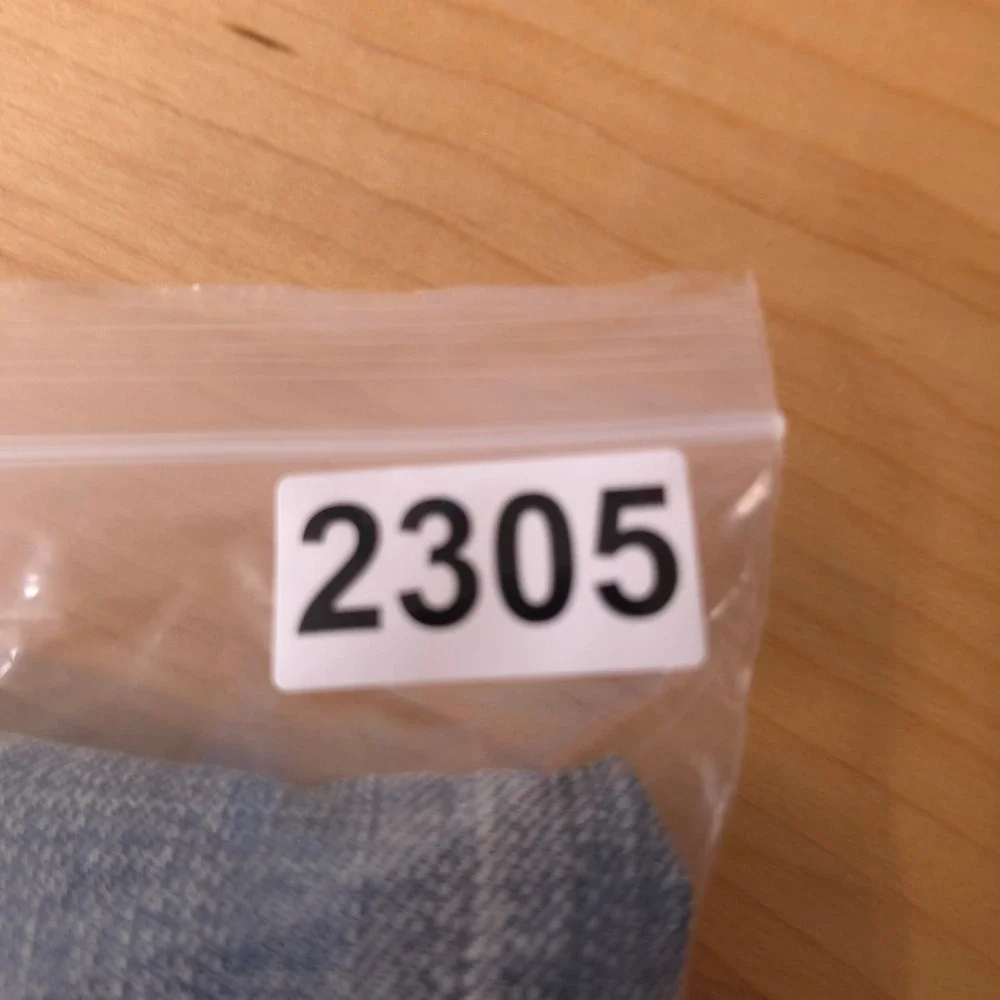 Silver Jeans Zac Relaxed Fit Straight Leg Blue Denim Jeans 38x32